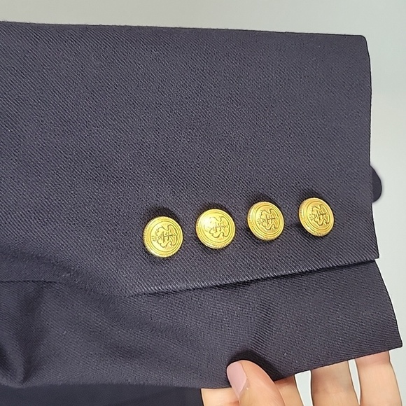 Talbots vintage navy blazer with gold crest emblem buttons - Picture 7 of 11